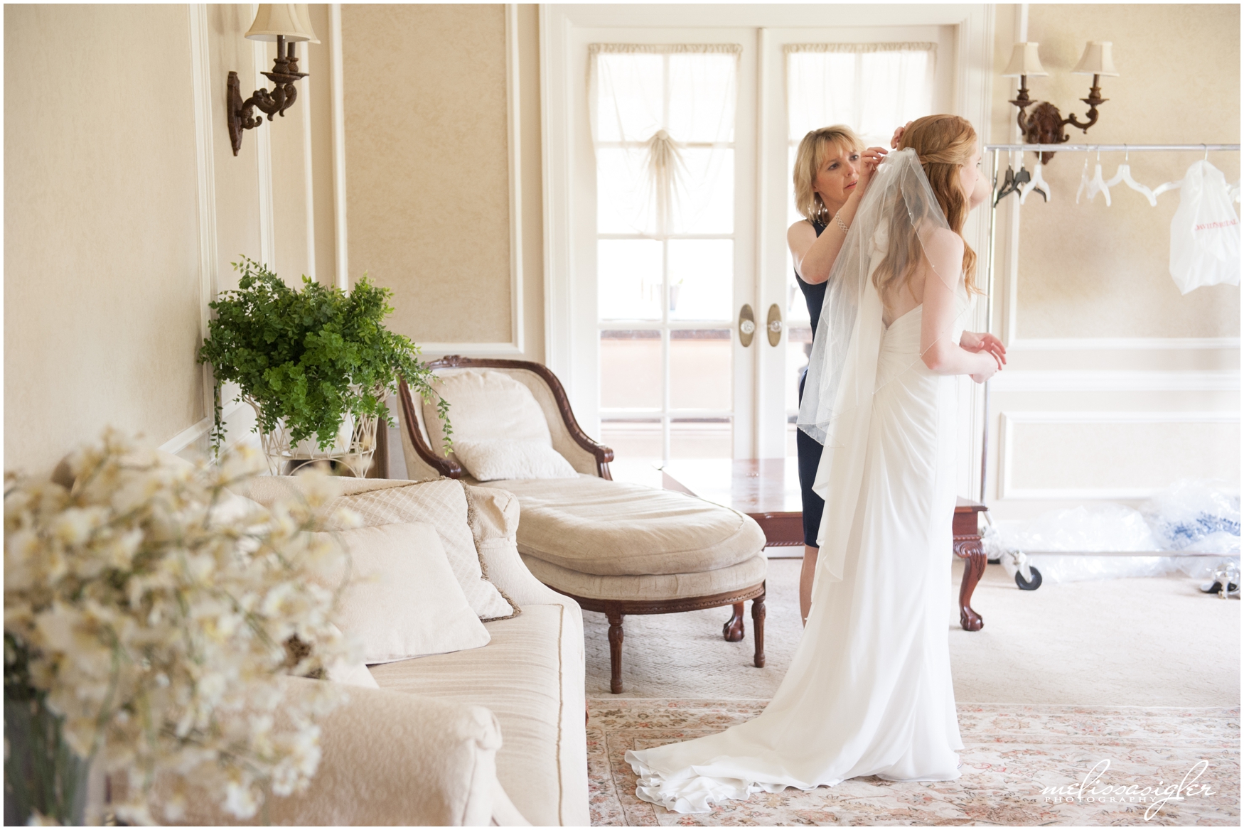 Longview Mansion wedding by Melissa Sigler Photography