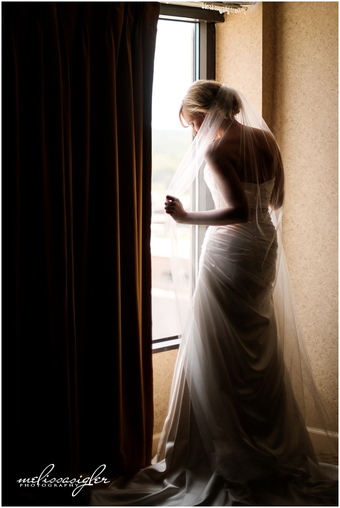 Bridal portrait by Kansas City wedding photographer Melissa Sigler