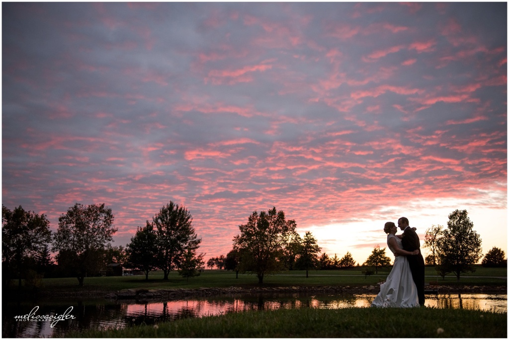 Backyard wedding by Lawrence wedding photographer Melissa Sigler