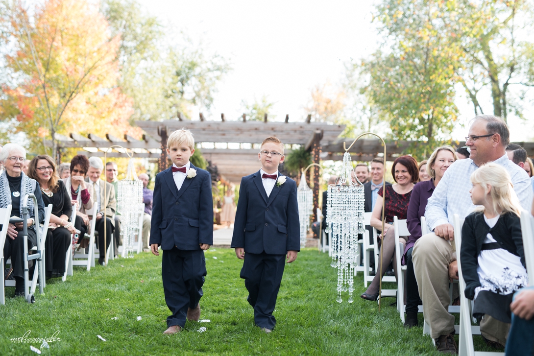 Best wedding photographers in Kansas