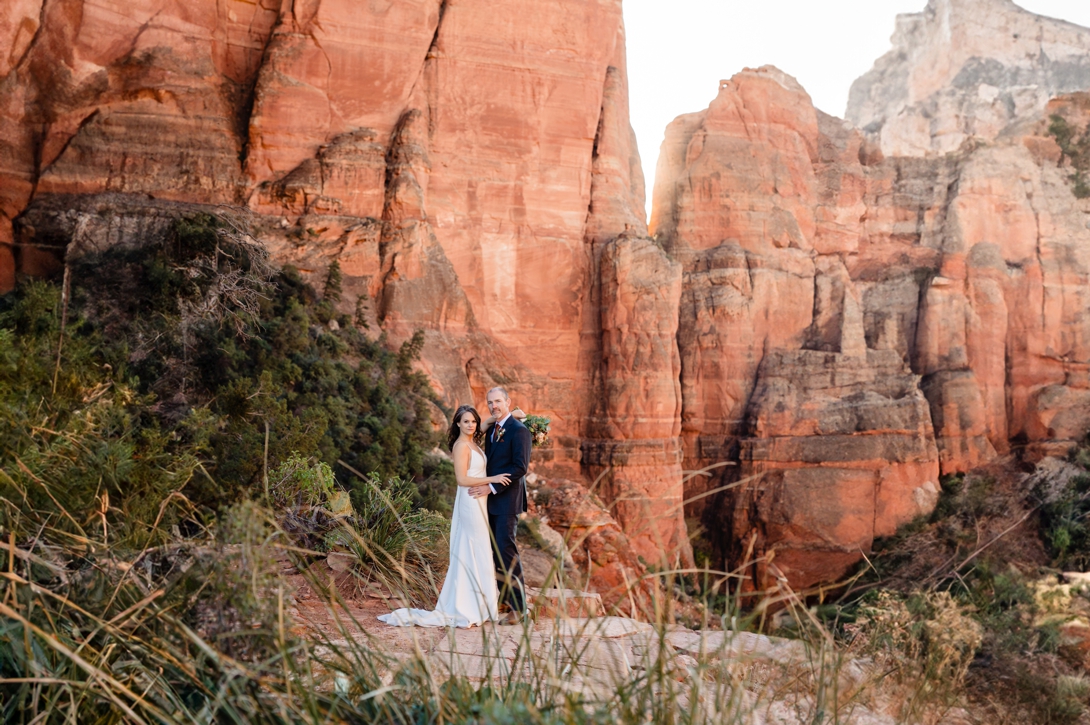 cathedral rock wedding photo
