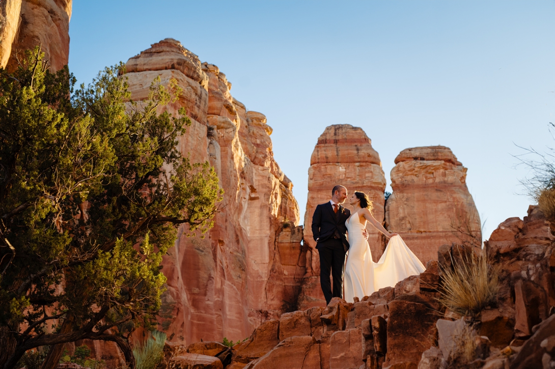 cathedral rock wedding